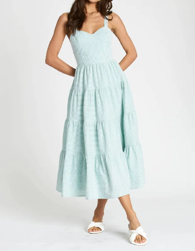 Lillibeth Dress In Soft Green