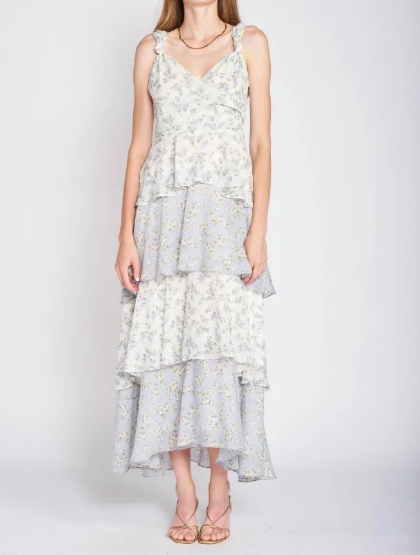 Sullivan Floral Dress In White/blue