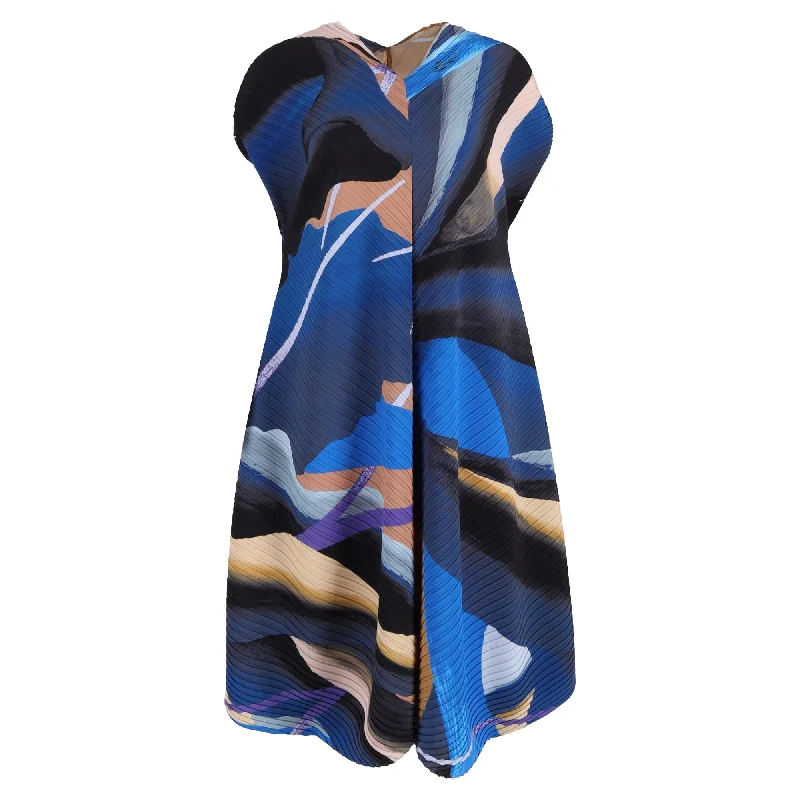 Issey Miyake Blooms Printed Pleated Dress in Multicolor Polyester