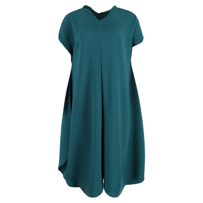 Issey Miyake V-Neck Pleated Midi Dress in Green Polyester